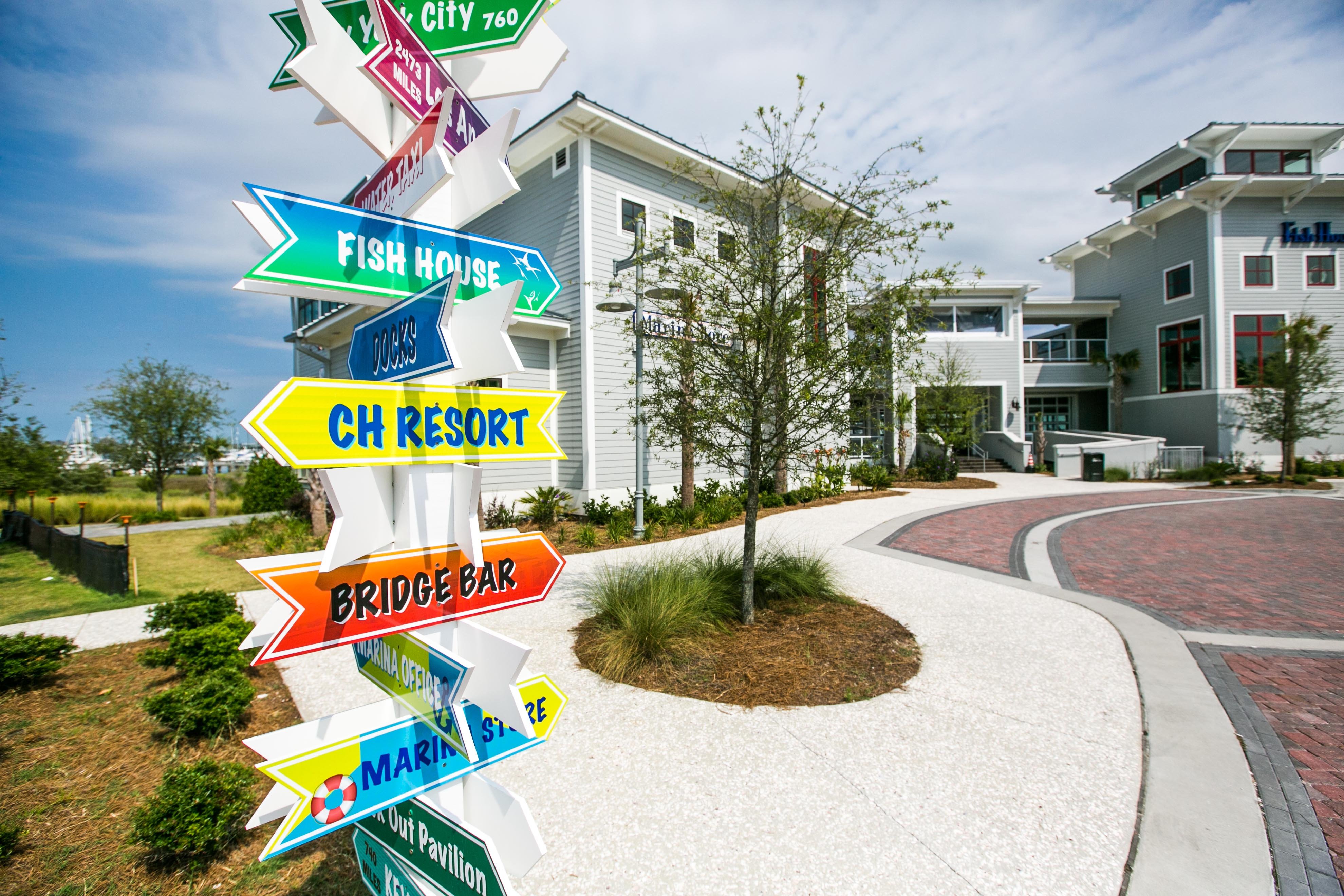 The Beach Club at Charleston Harbor Resort and Marina by null