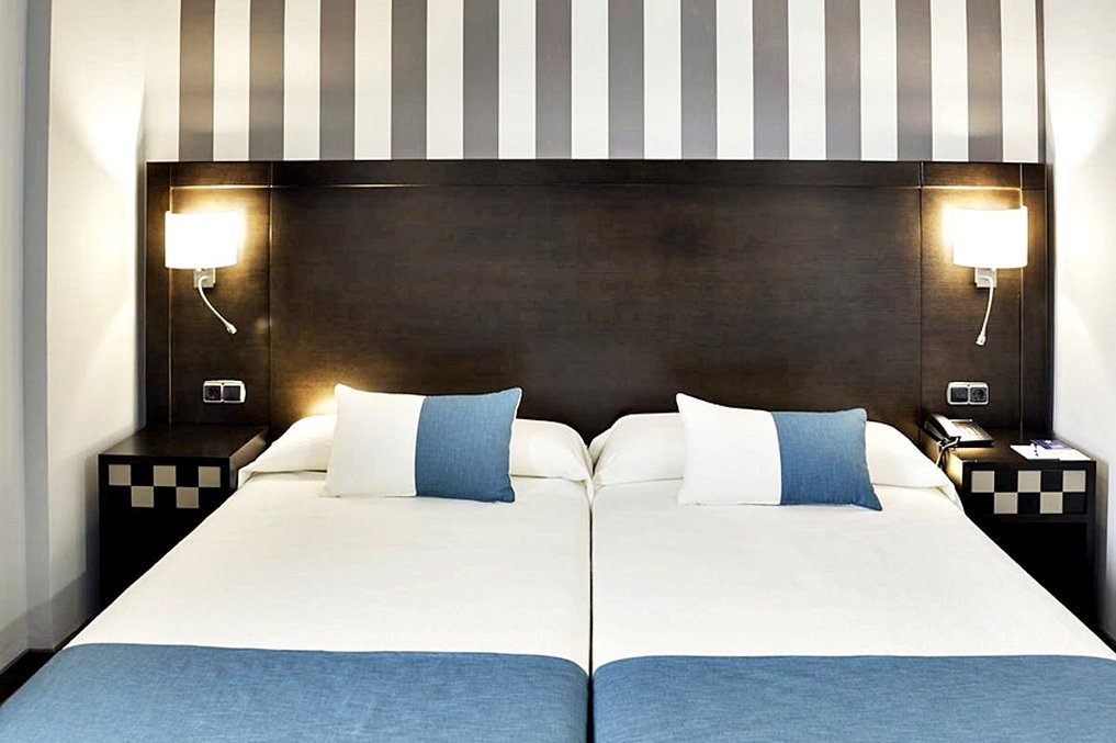 Hotel Zentral Parque by null