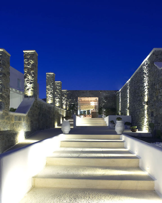Bill & Coo Suites and Lounge by null