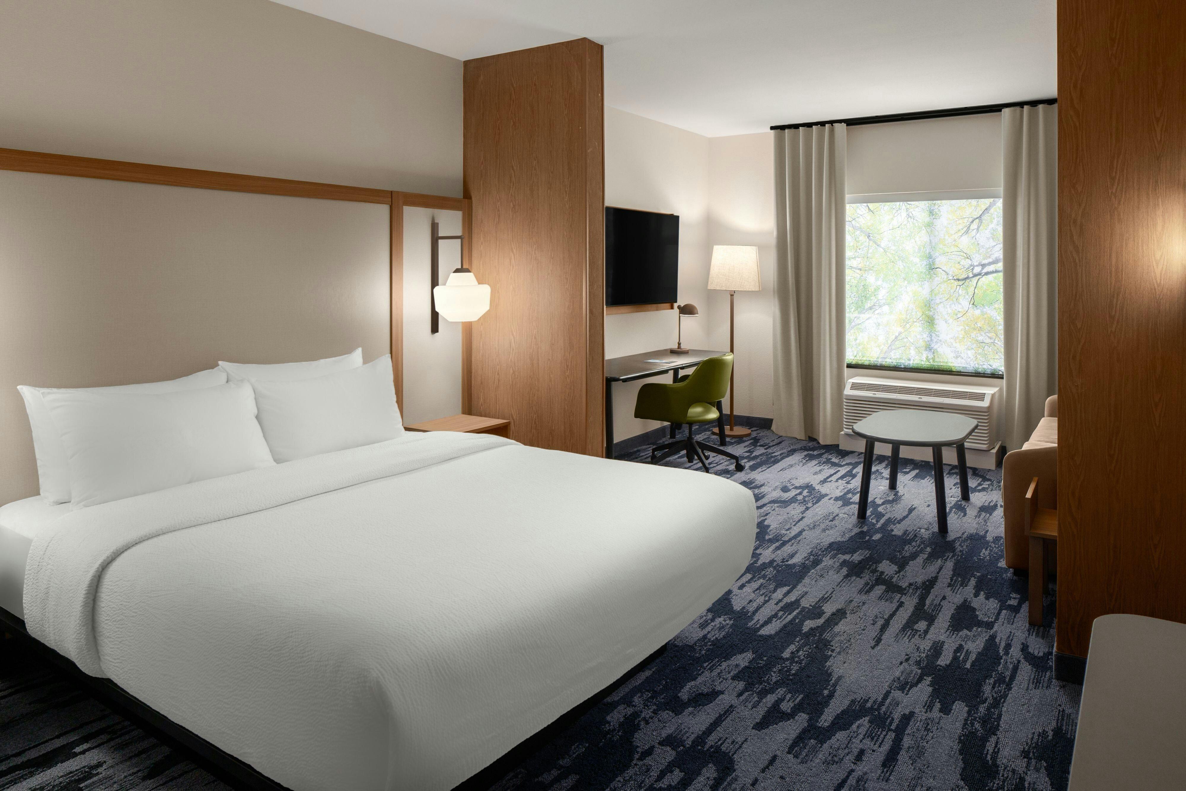 Fairfield by Marriott Inn & Suites Traverse City photo 2