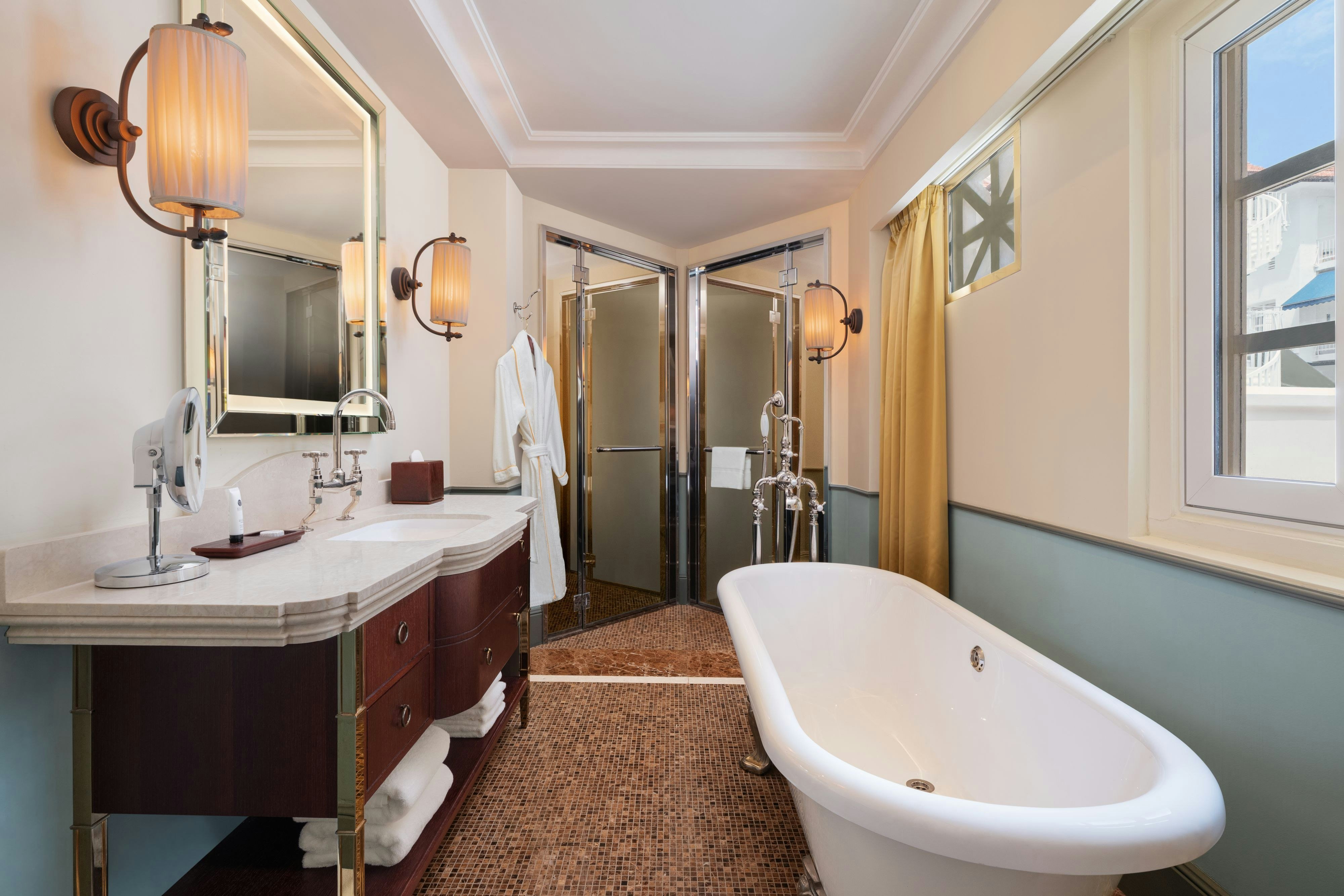 Six Senses Maxwell by null