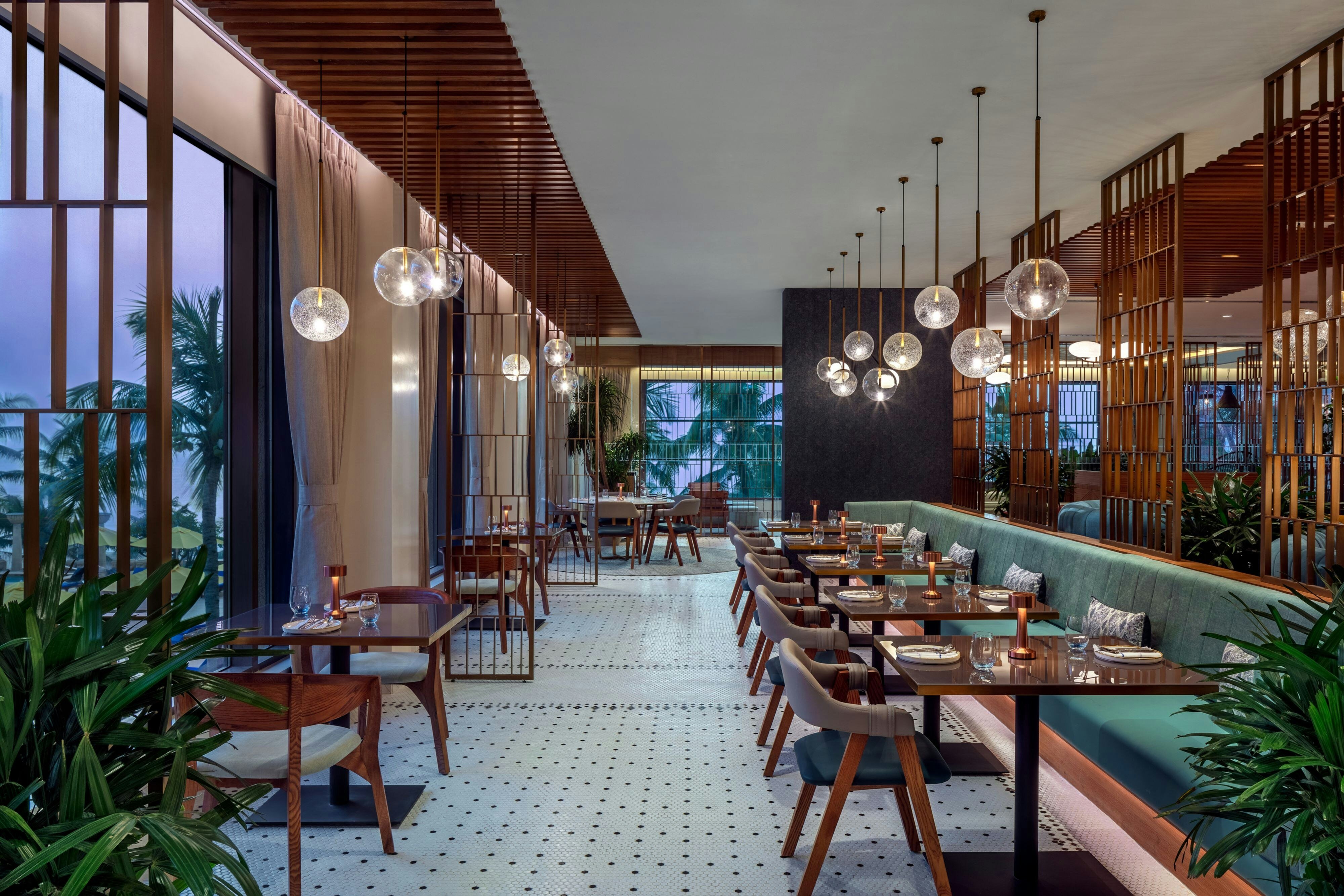 JW Marriott Mumbai Juhu by null