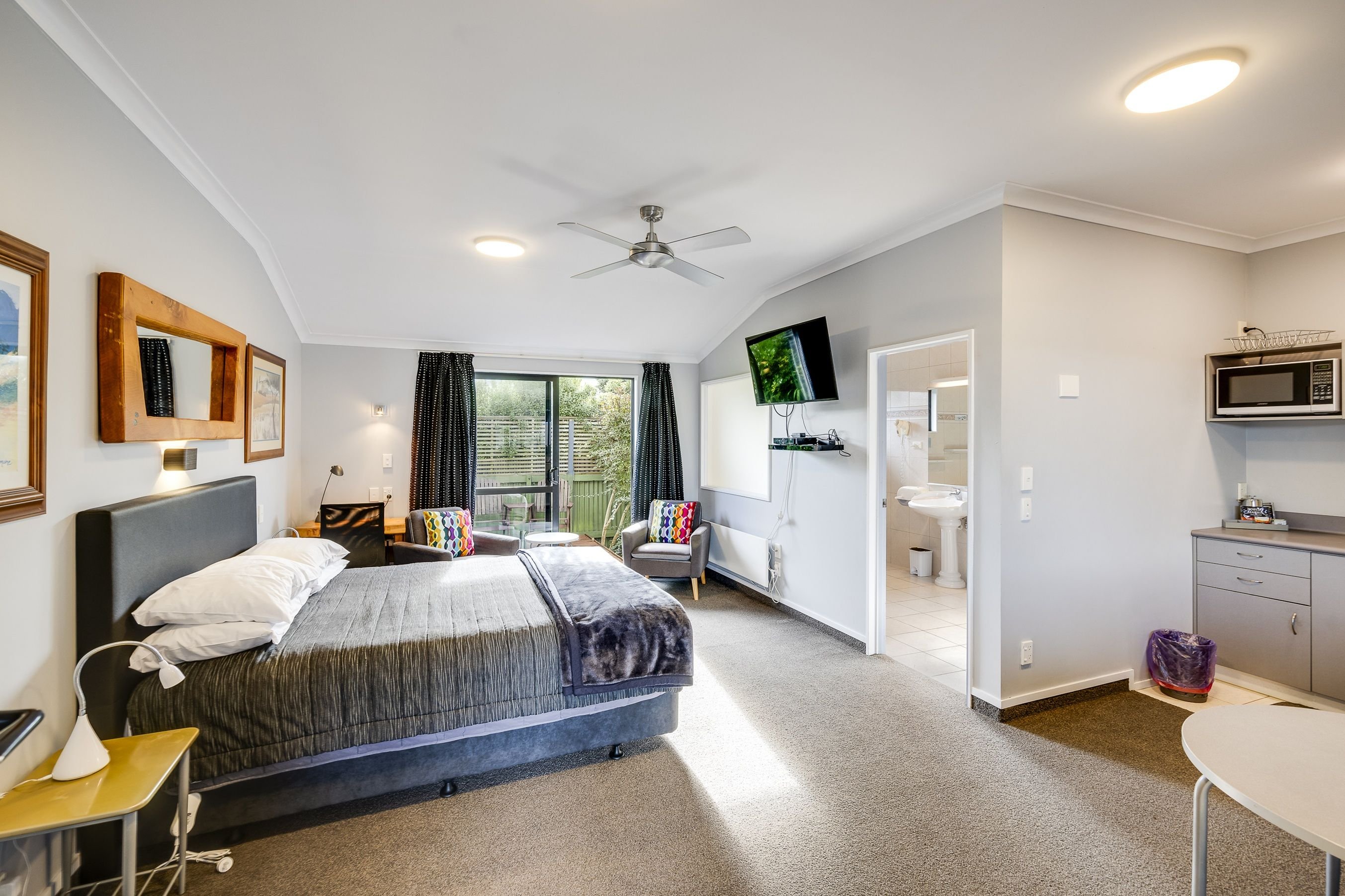 The Rocks Motel by null