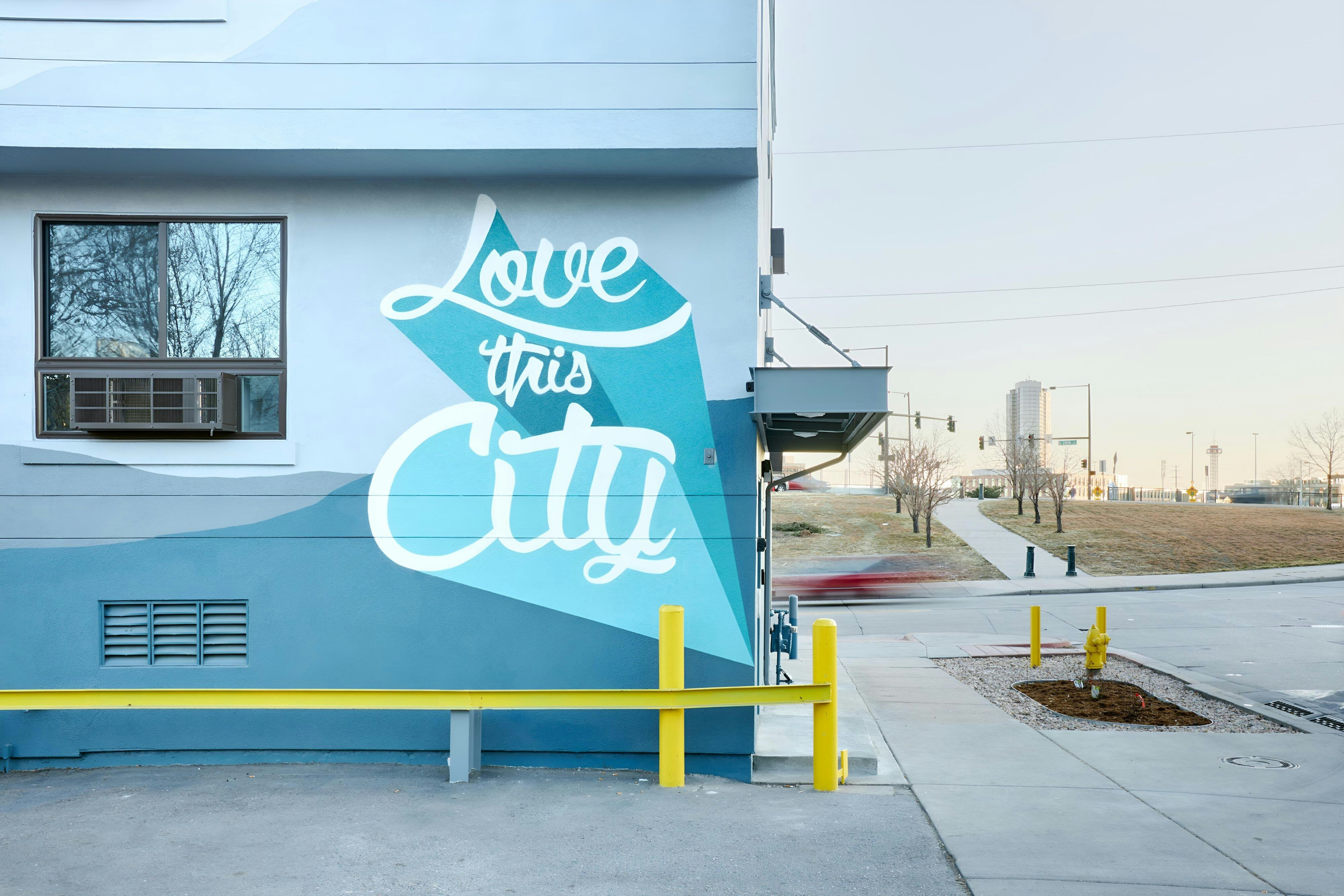 Sonder Osage Apartments LoHi by null