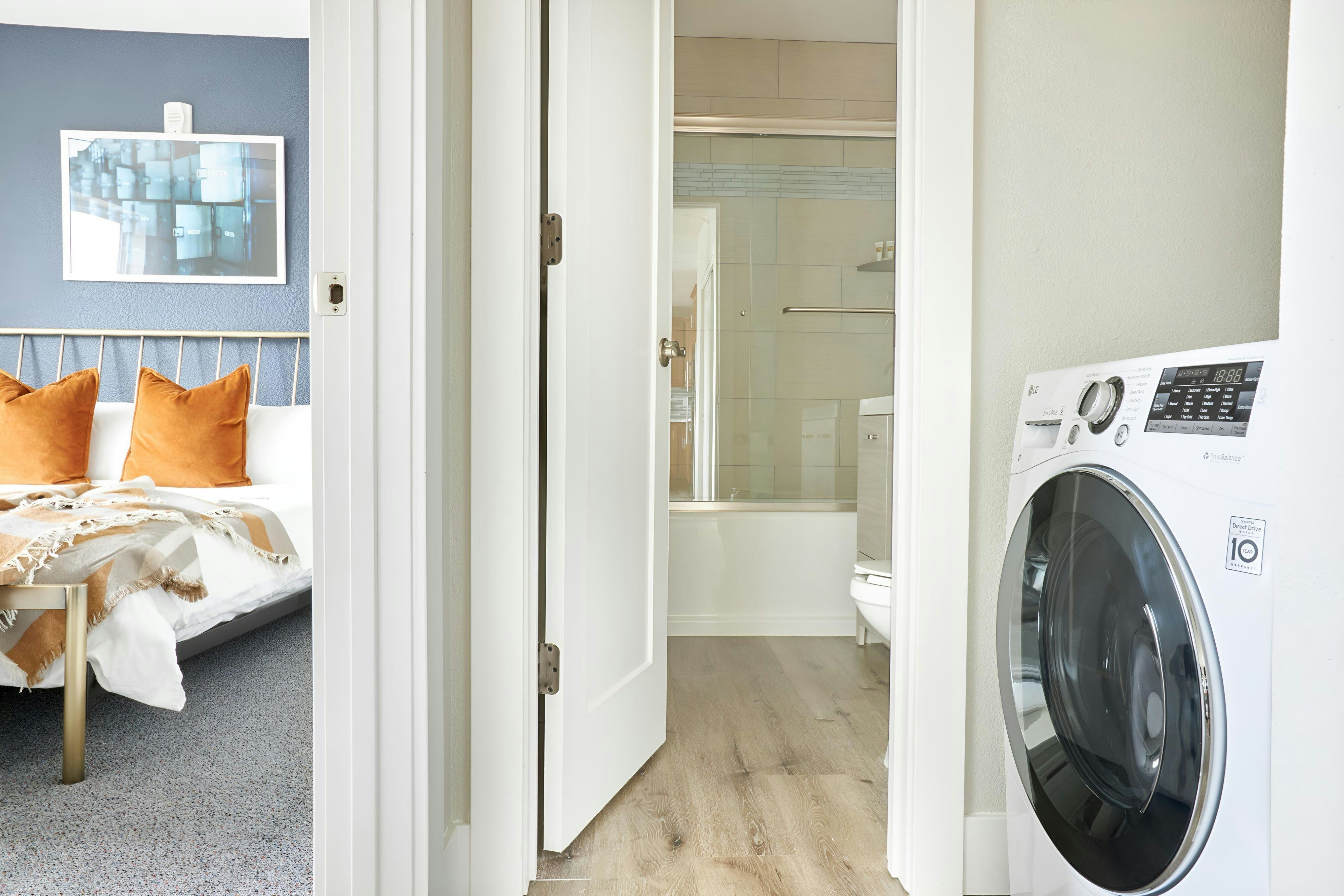 Sonder Osage Apartments LoHi by null