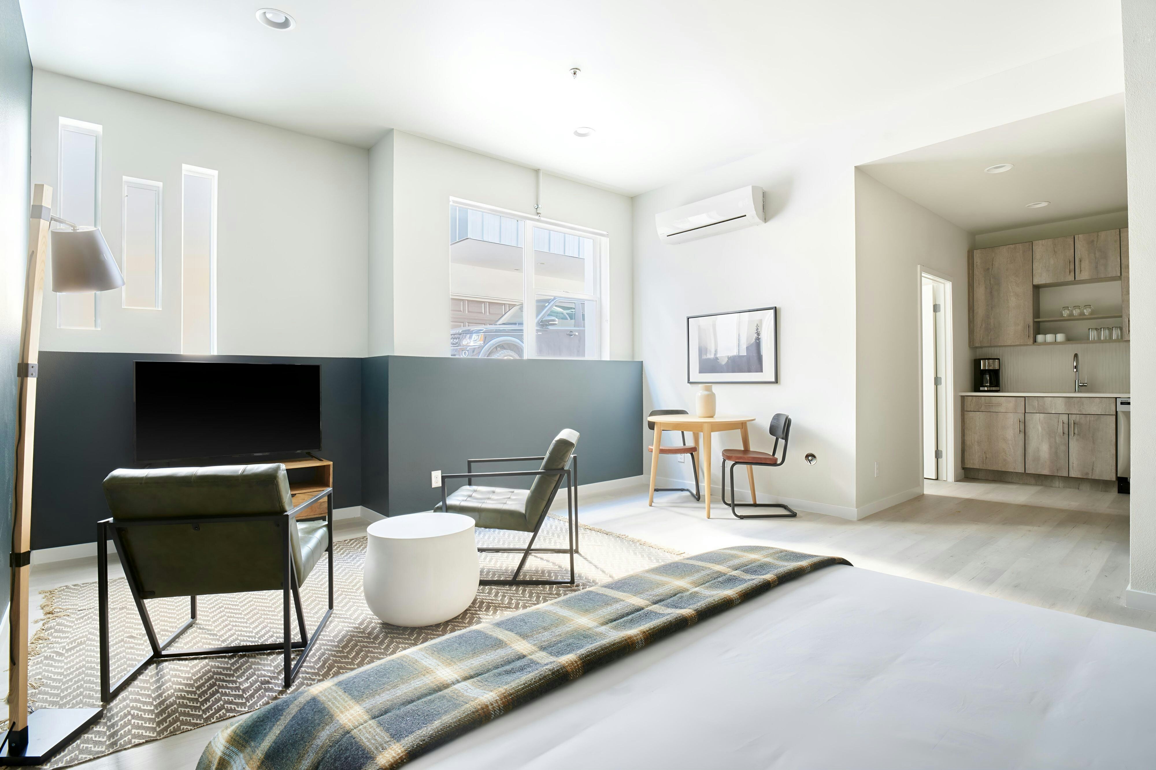 Sonder Zuni Apartments LoHi by null