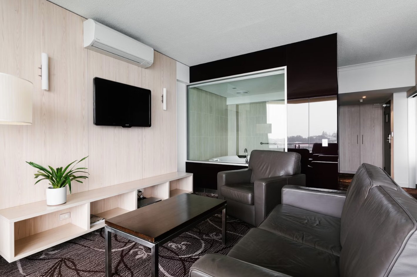 Lakes Resort Hotel by null