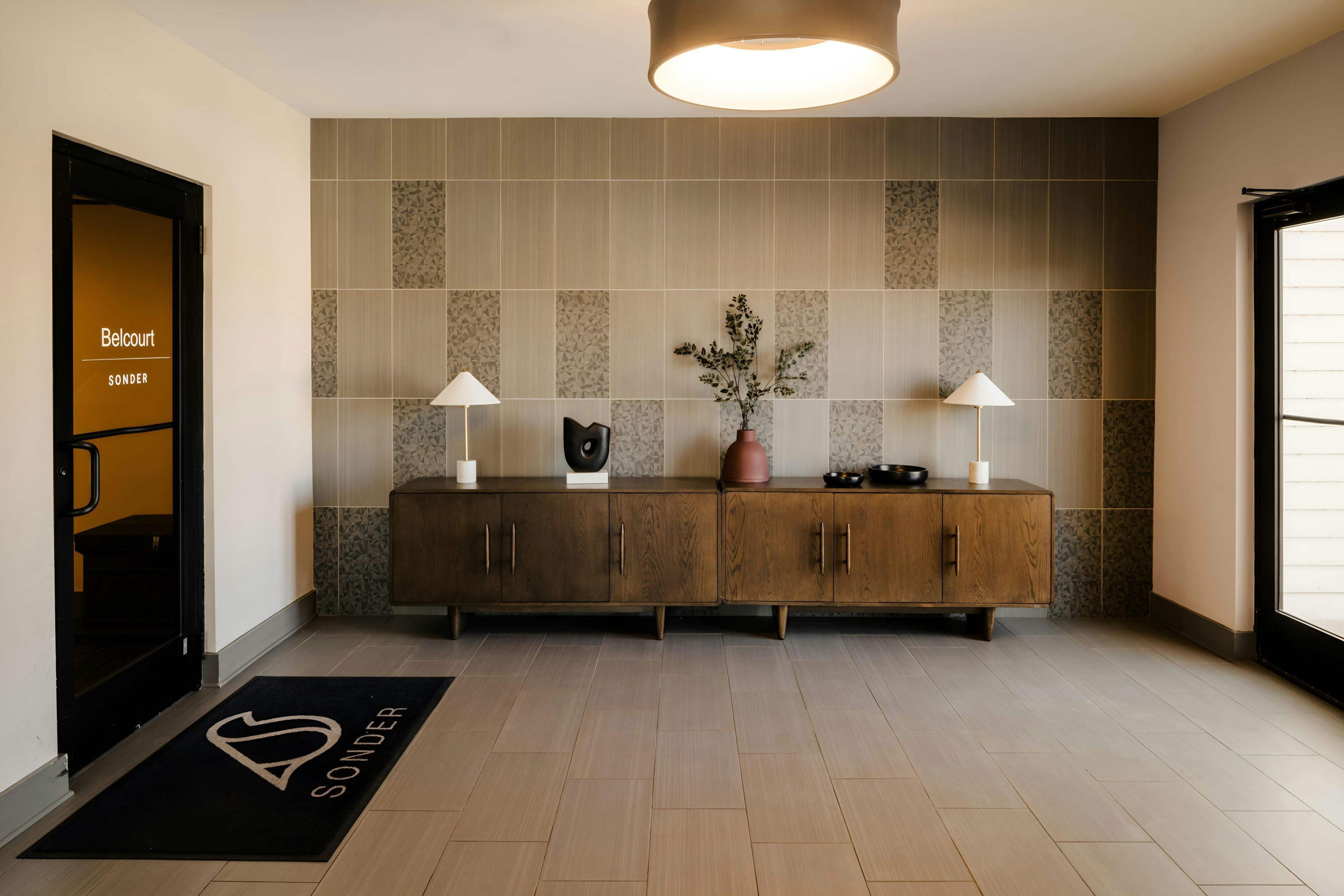 Sonder Belcourt Apartments Hillsboro Village by null