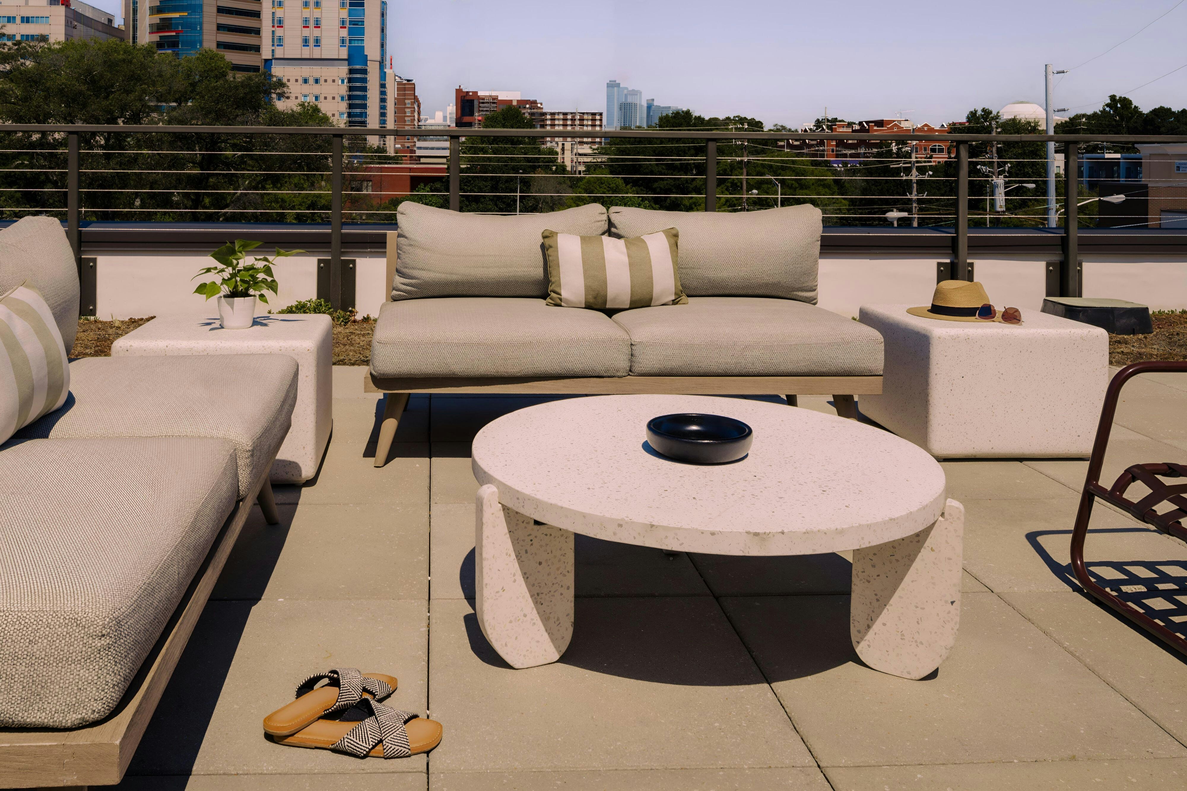 Sonder Belcourt Apartments Hillsboro Village by null