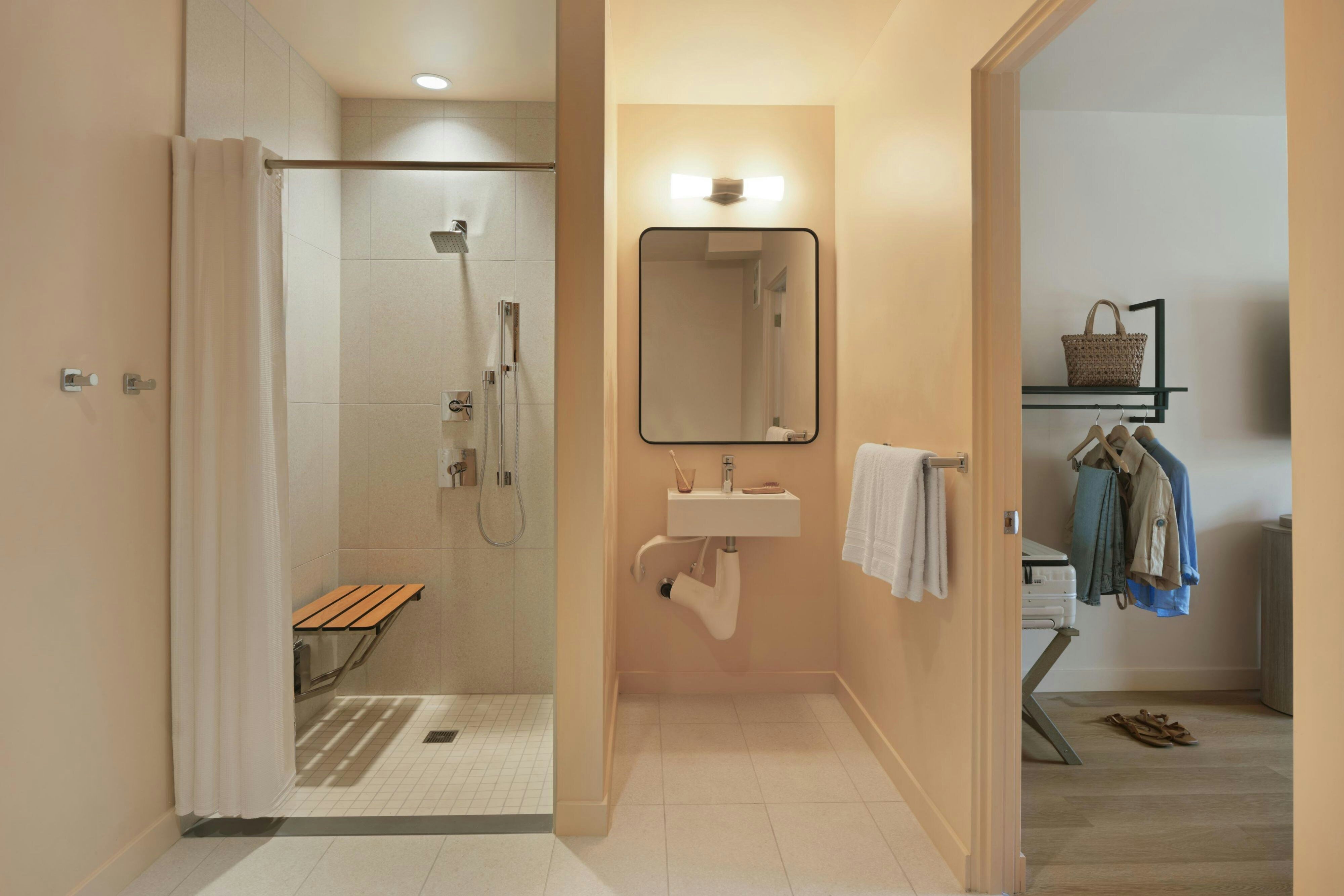 City Center Hotel Long Beach, Sonder by null