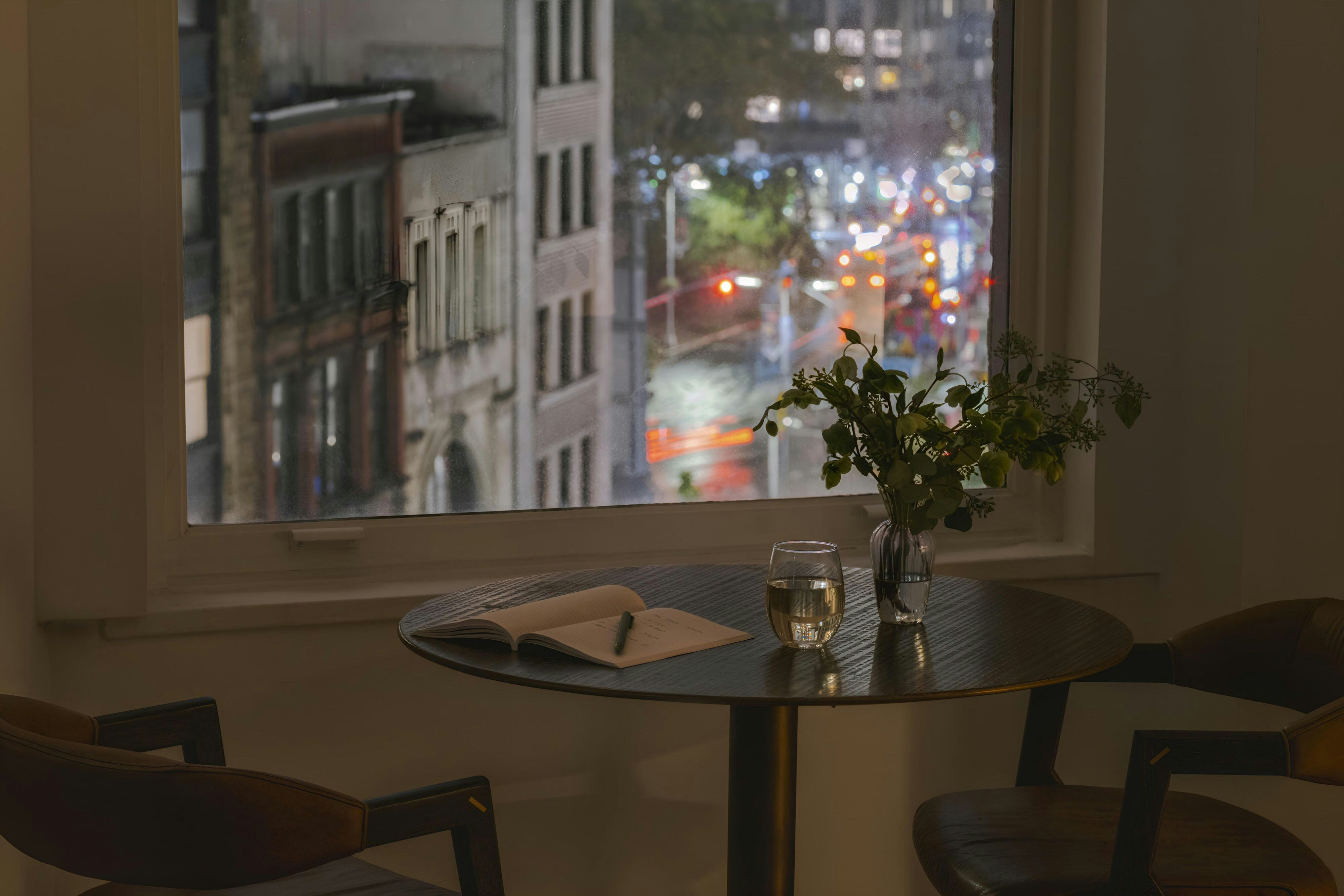 Flatiron Hotel, Sonder by null