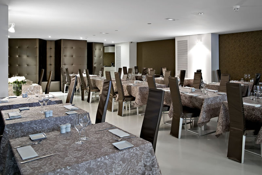 Axel Hotel Barcelona by null
