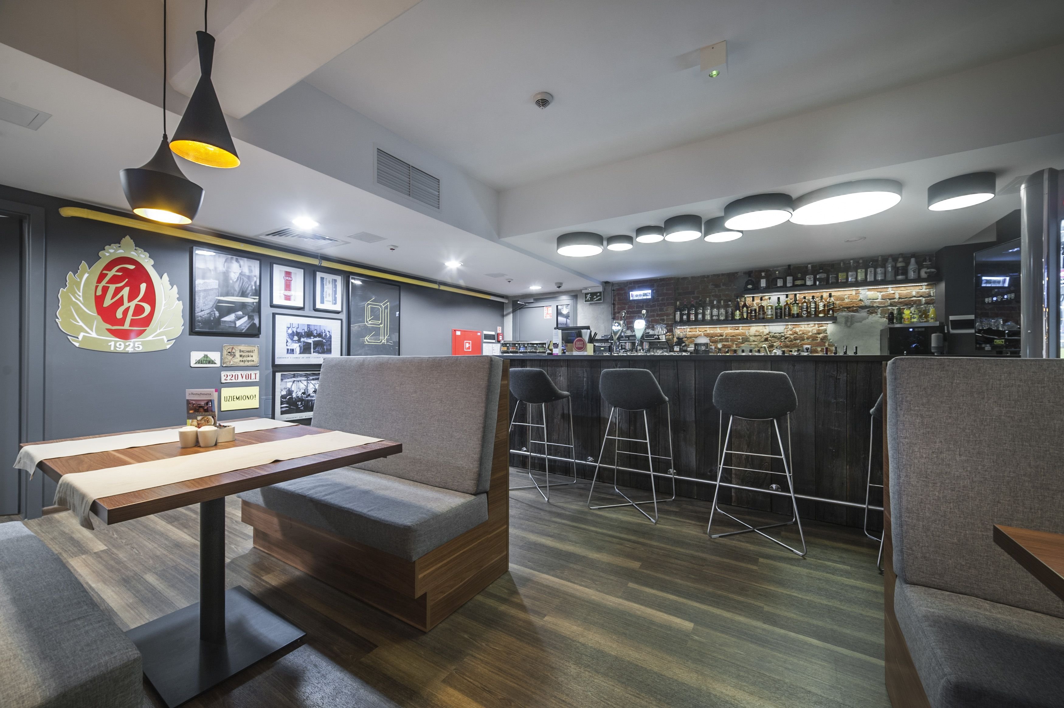 Hotel Tobaco by null