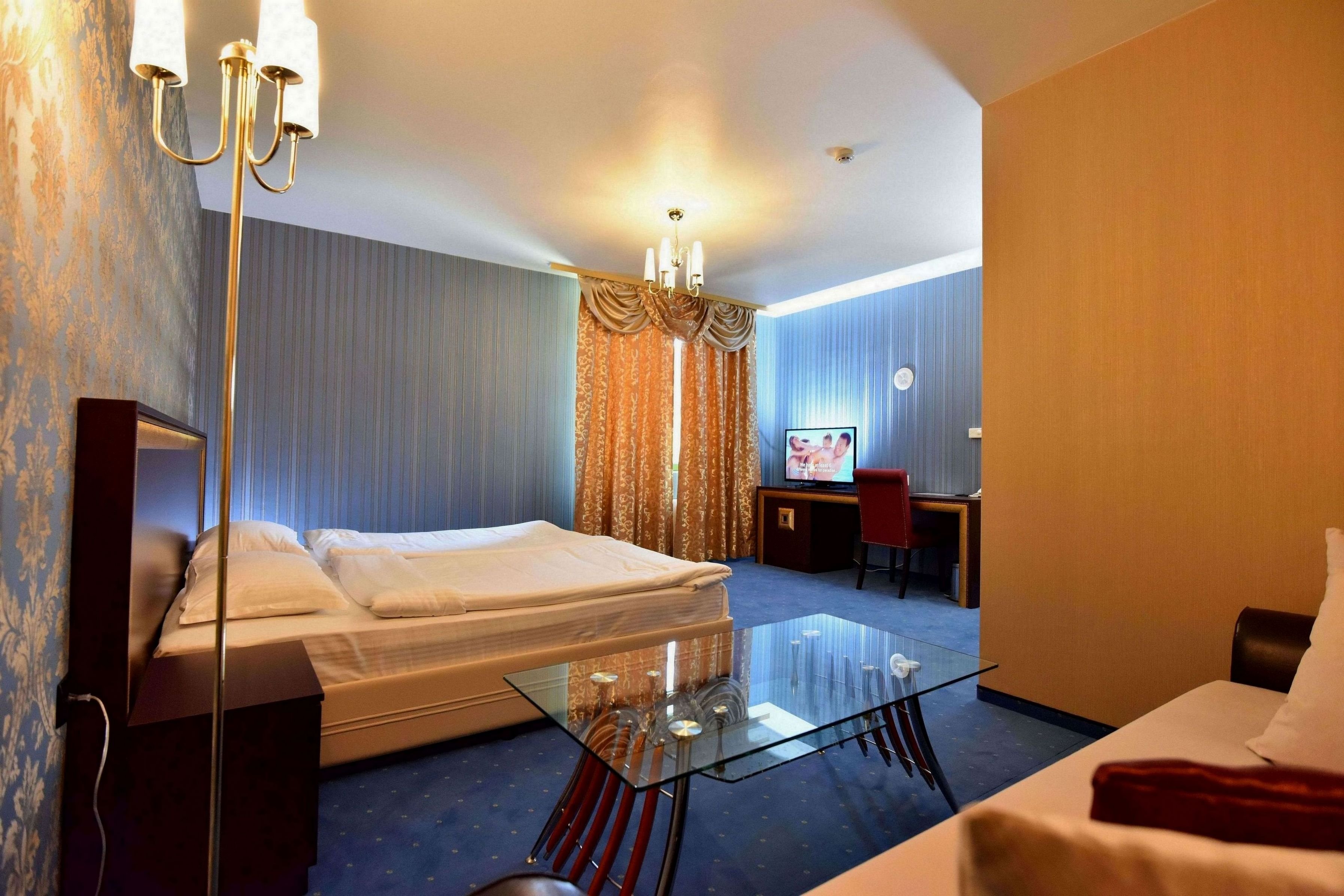 Hotel Elegance by null