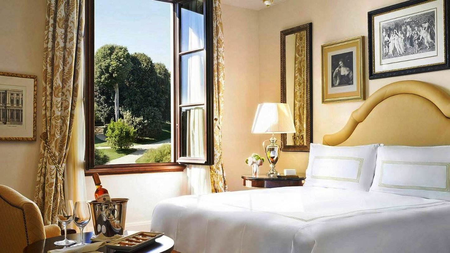 Four Seasons Hotel Firenze by Google