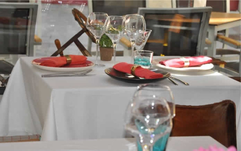 Le Petit León by null