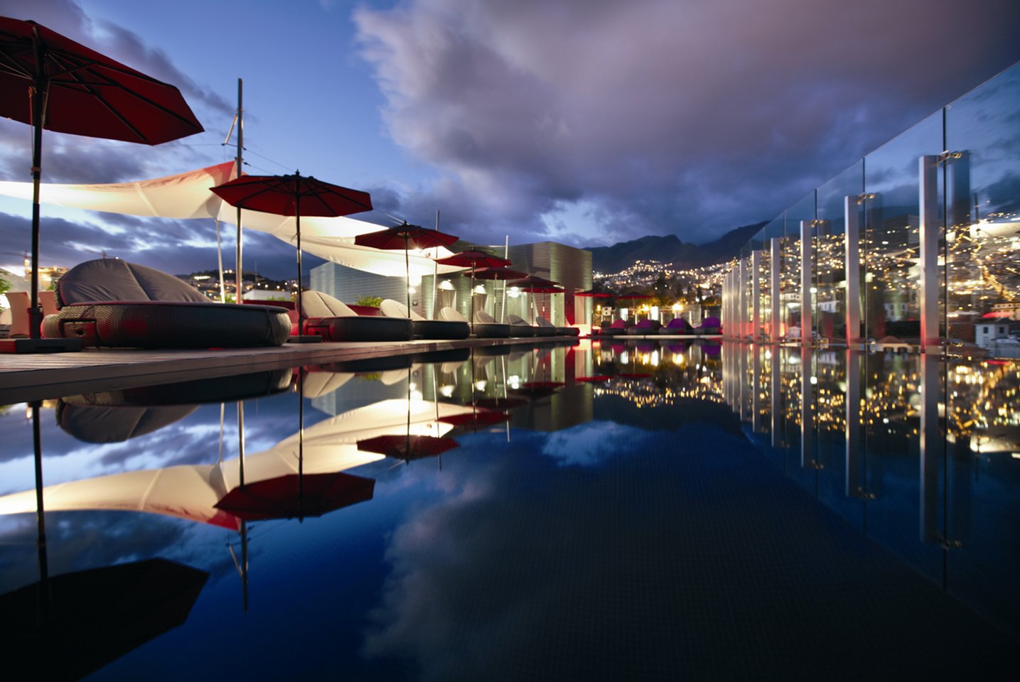 The Vine Hotel by null