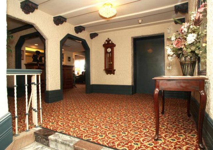 Senate Suites Extended Stay Hotel by null