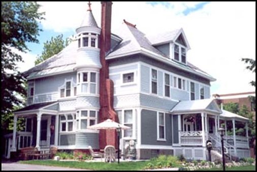 Ash Street Inn by null