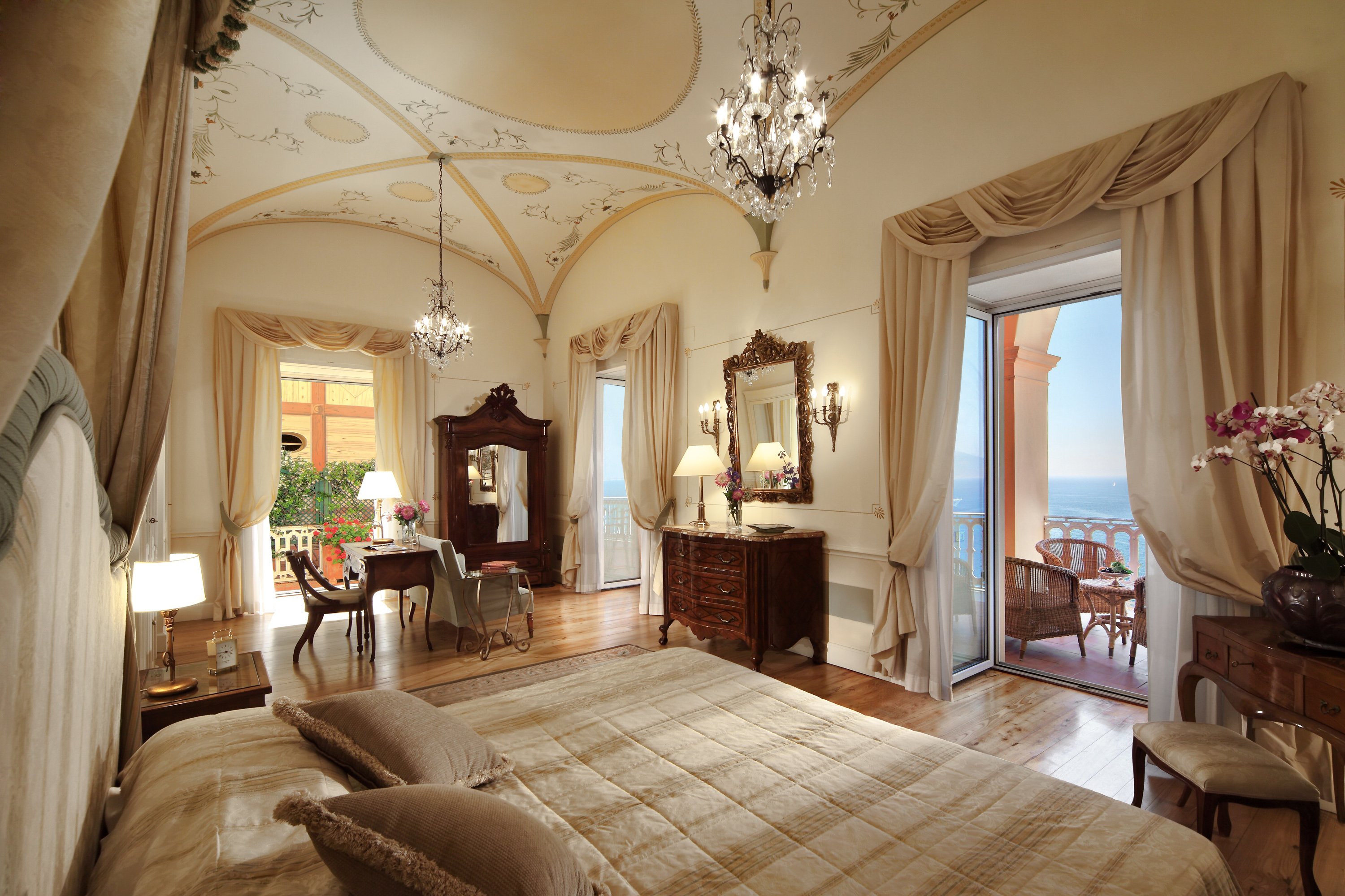 Grand Hotel Excelsior Vittoria by null