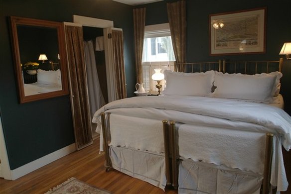 Marshall Slocum Inn by null