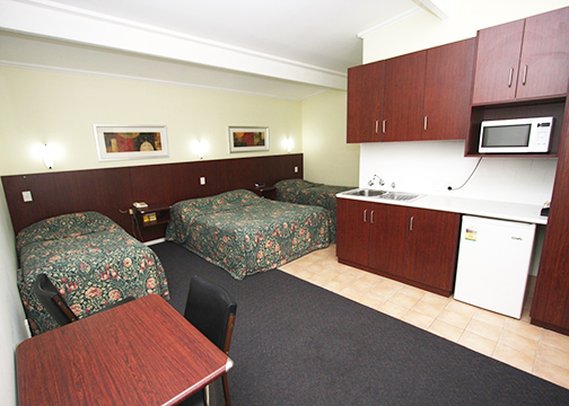 Scotty's Motel by null