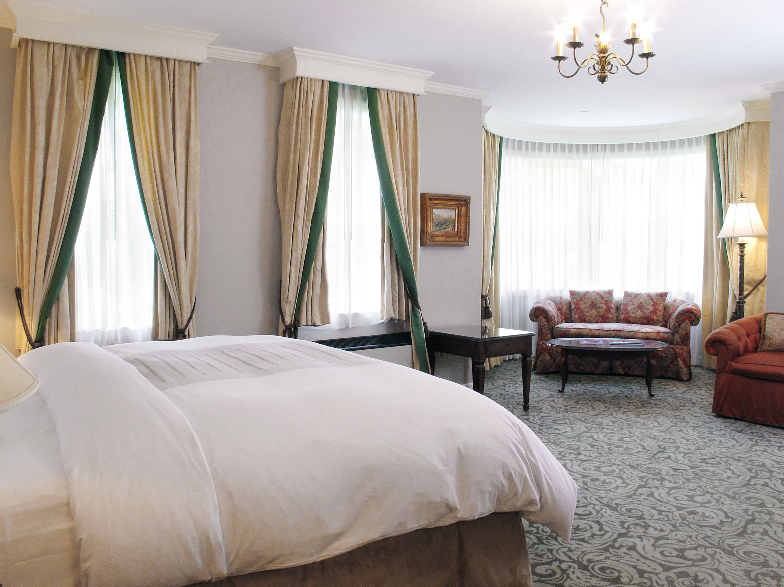 Castle Hotel & Spa - Luxury Hotel near NYC by null