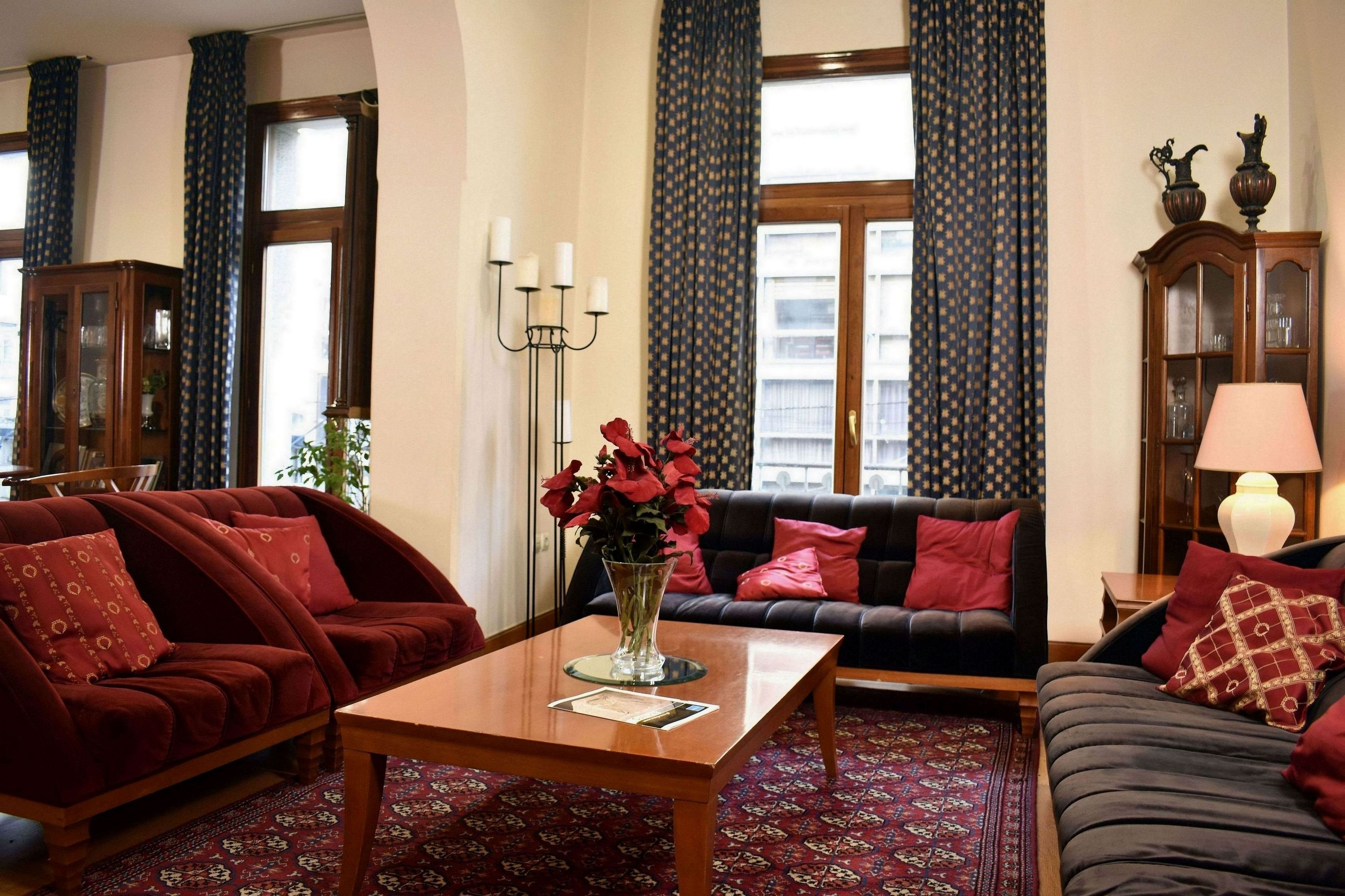 Le Palace Hotel by null