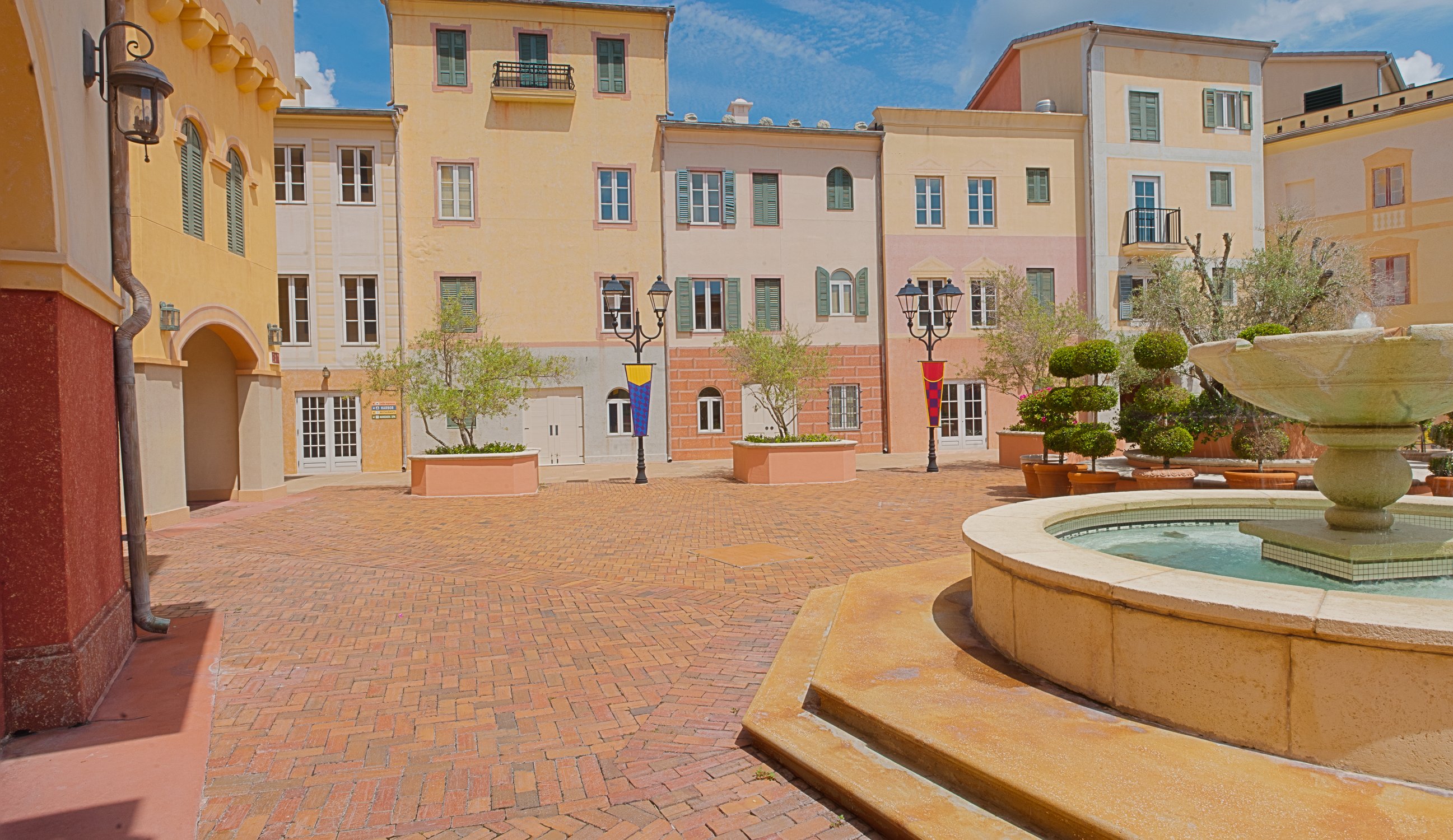 Loews Portofino Bay Hotel at Universal Orlando by null