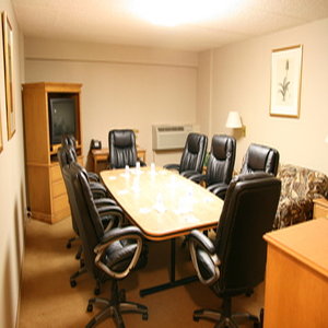 Humphry Inn & Suites, Downtown Winnipeg by null