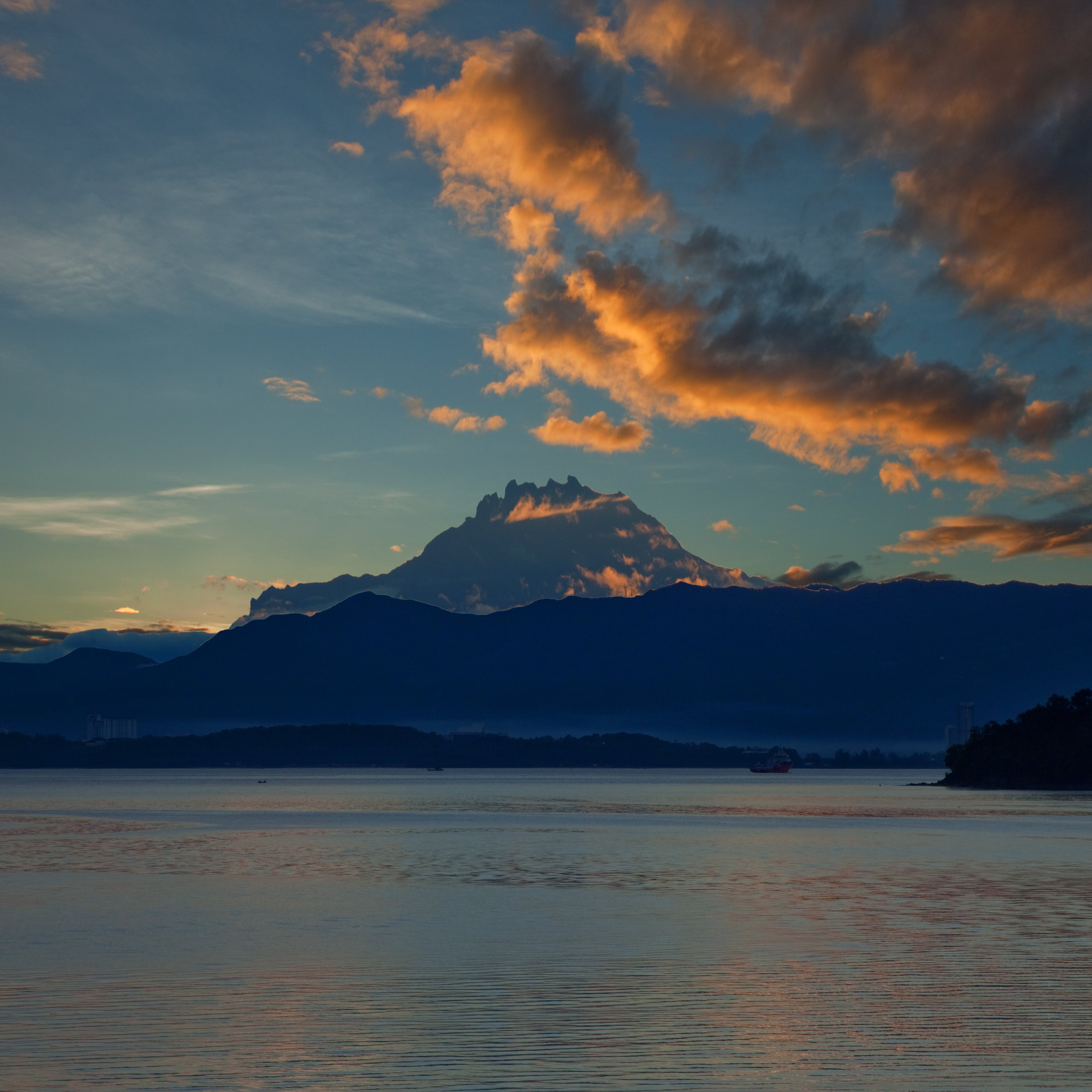 Gaya Island Resort by null