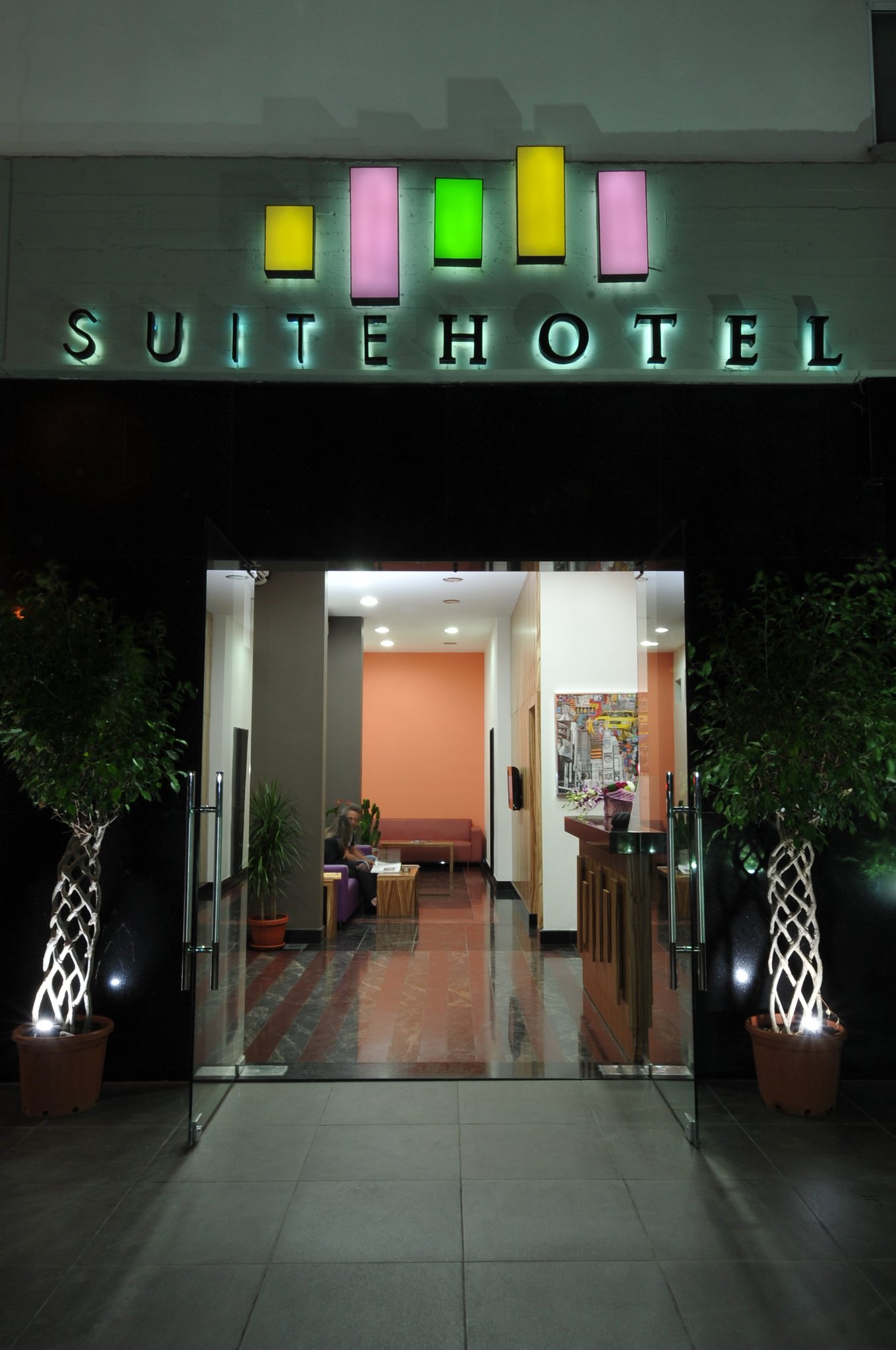 Suite Hotel Merlot image