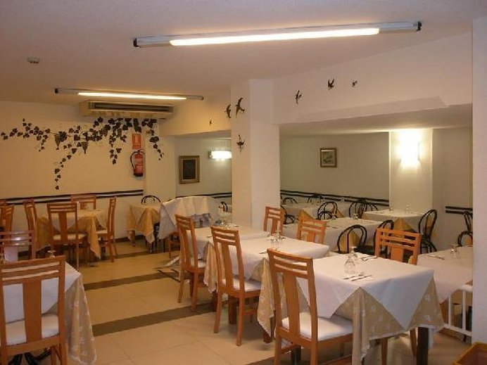 Hotel Mayna by null