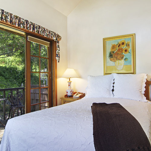 Babbling Brook Inn by null