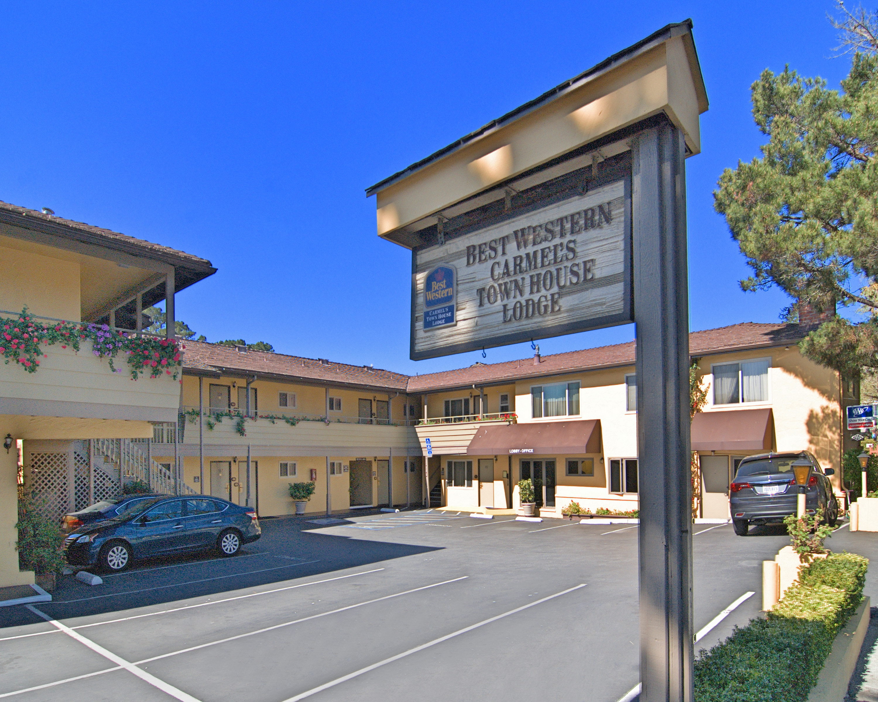 Best Western Carmel's Town House Lodge by null