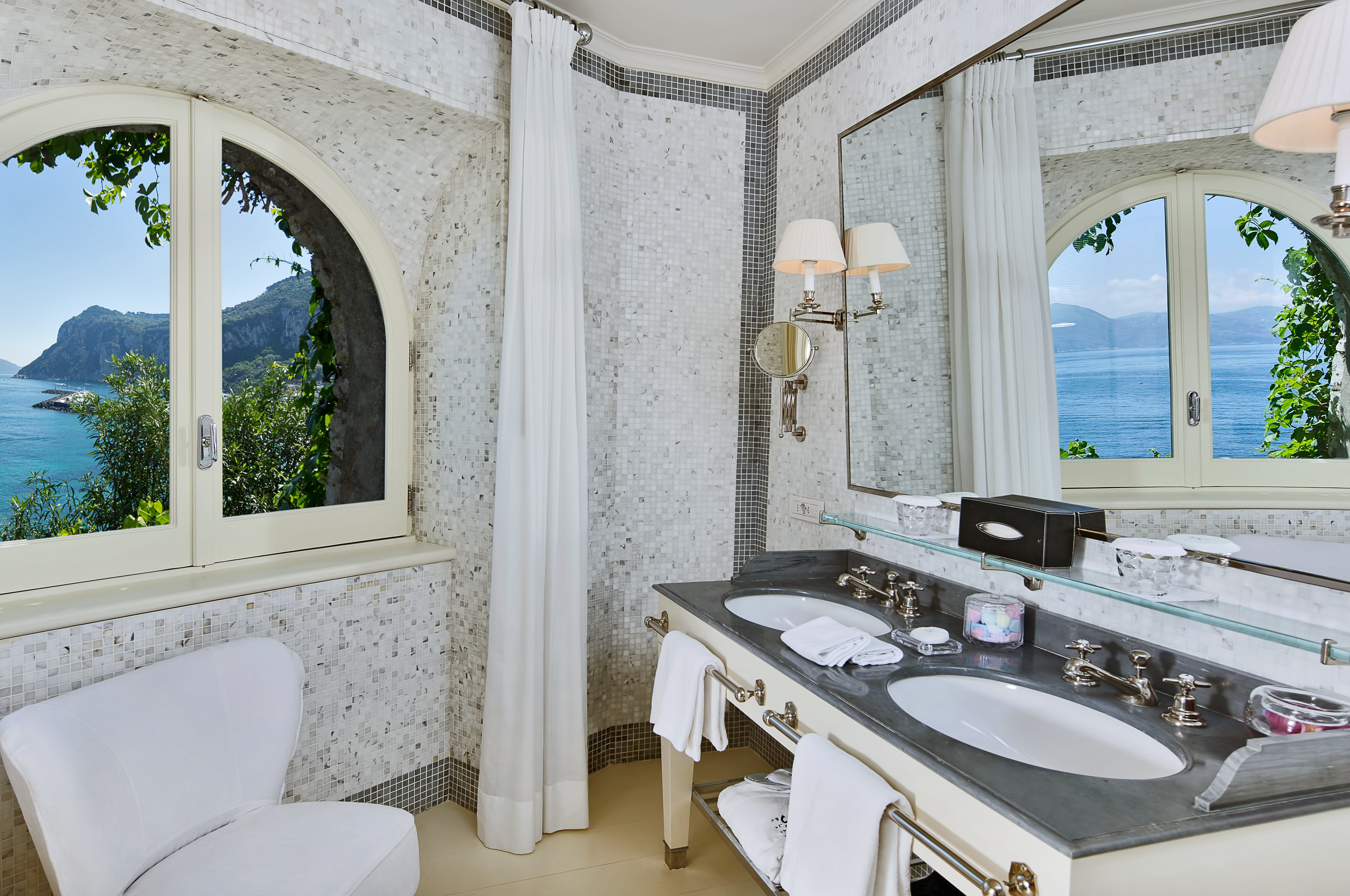 J.K. Place Capri by null