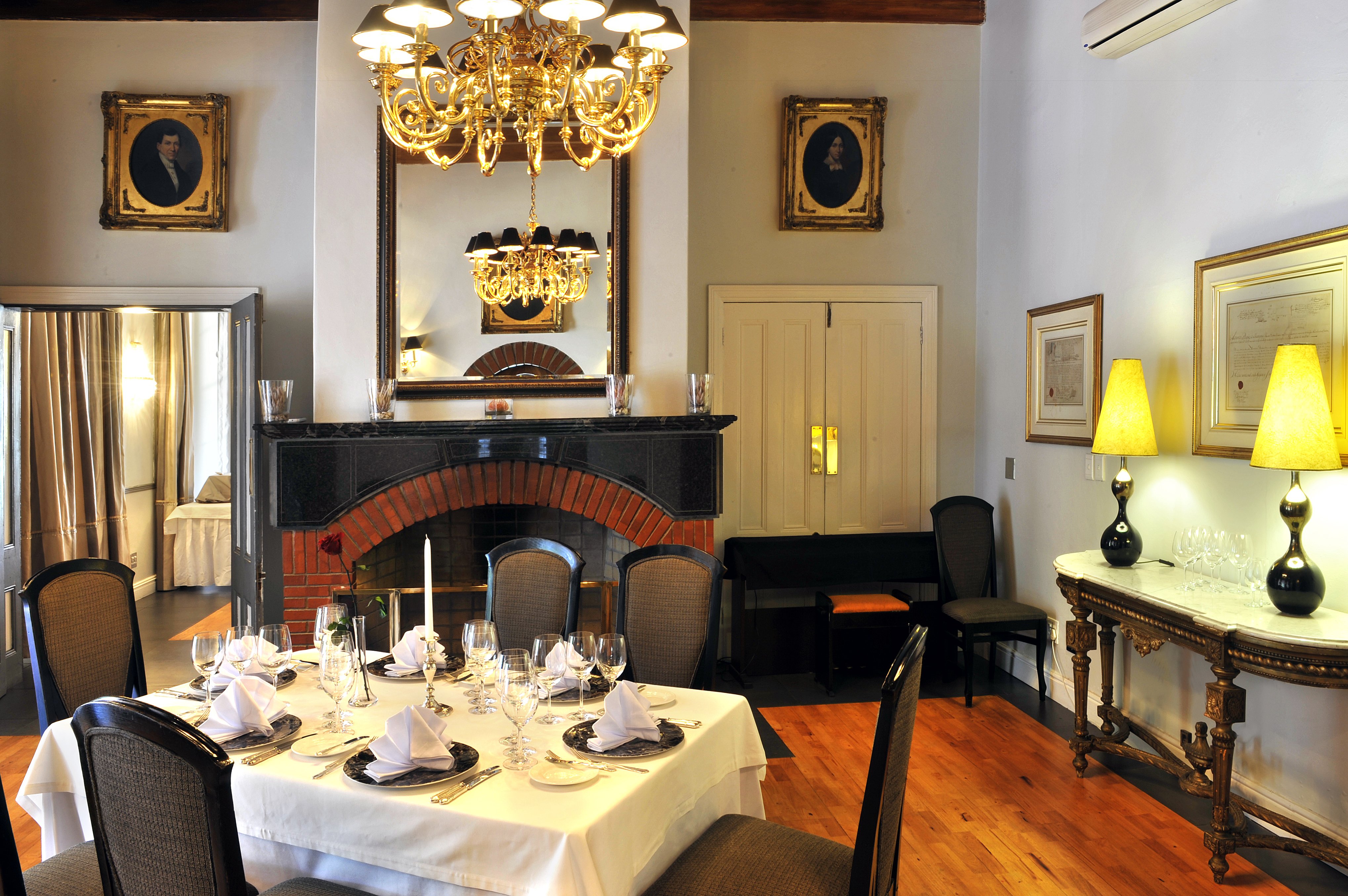 Grande Roche Estate by null