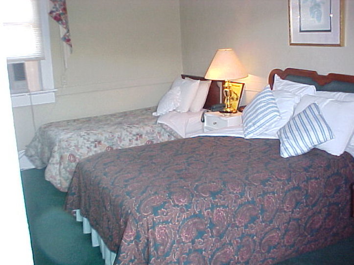 Historic Mardi Gras Inn by null