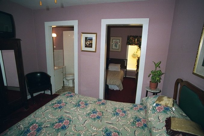 Historic Mardi Gras Inn by null