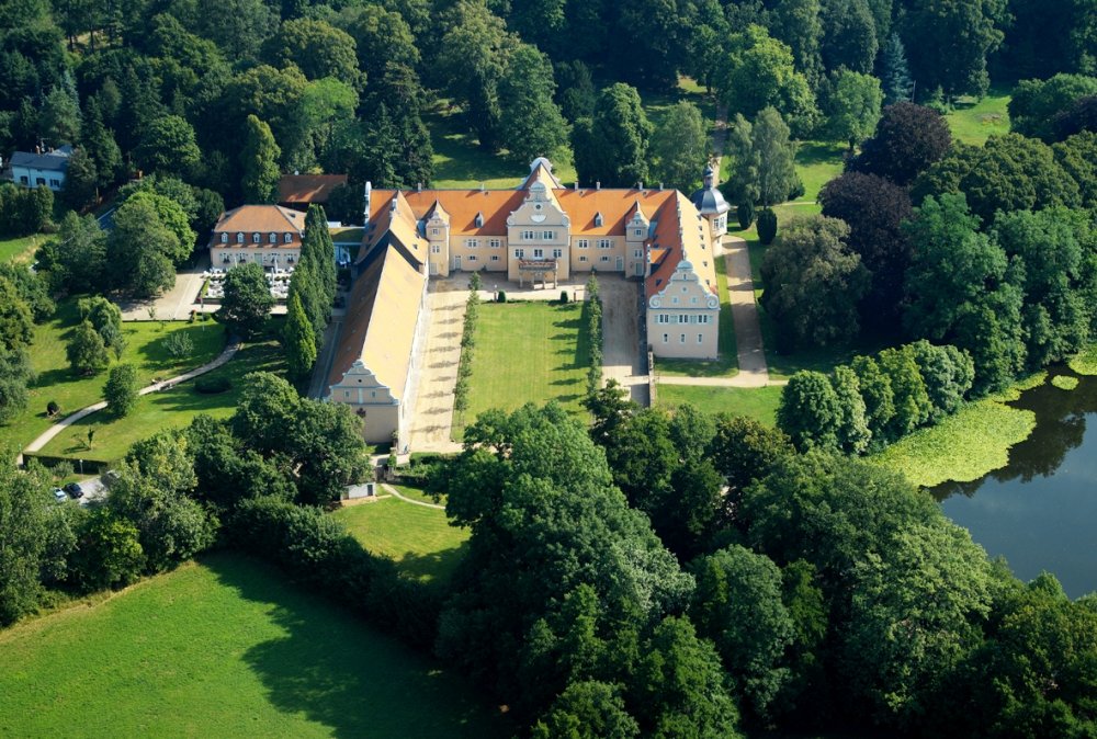 Hotel Jagdschloss Kranichstein by null