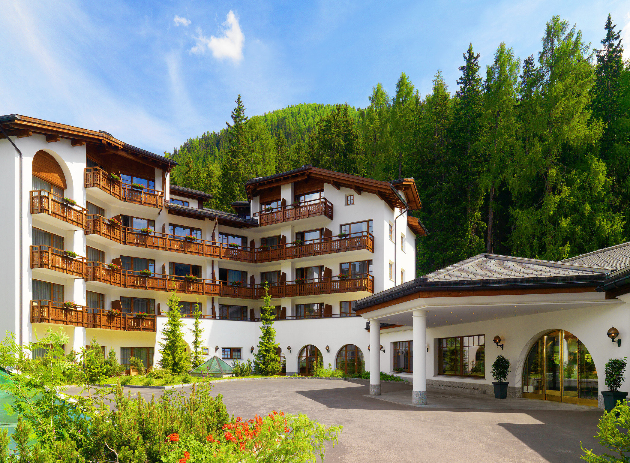 Hotel Waldhuus Davos image
