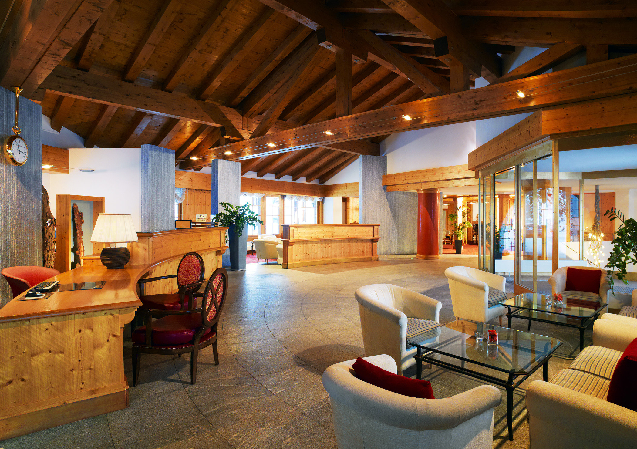 Hotel Waldhuus Davos by null