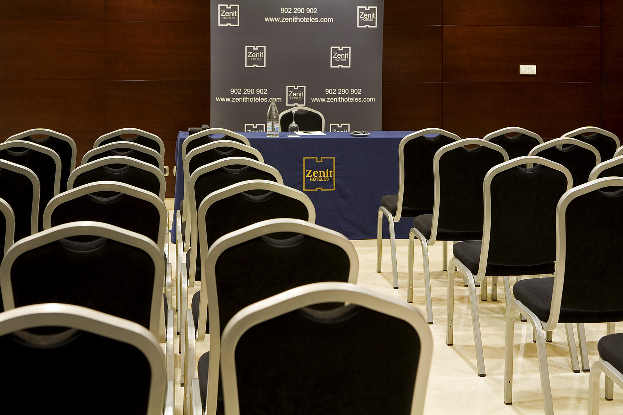 Hotel Zenit Coruña by null