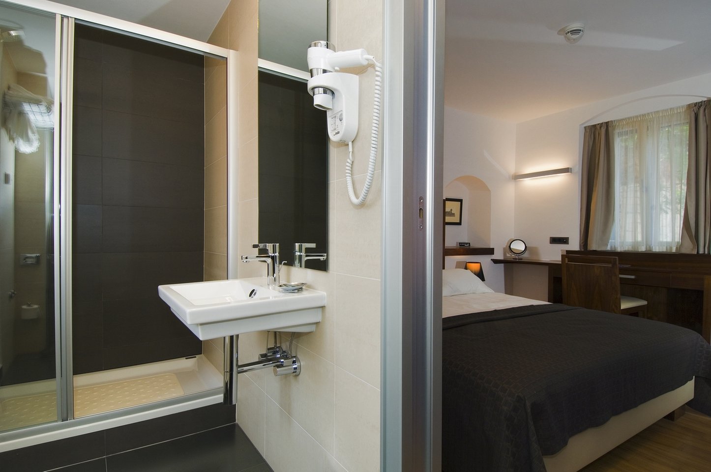 Hotel Vestibul Palace by null