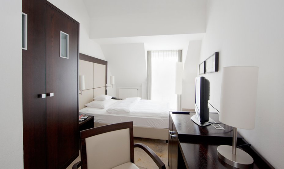 BURNS Art Hotel Düsseldorf by null