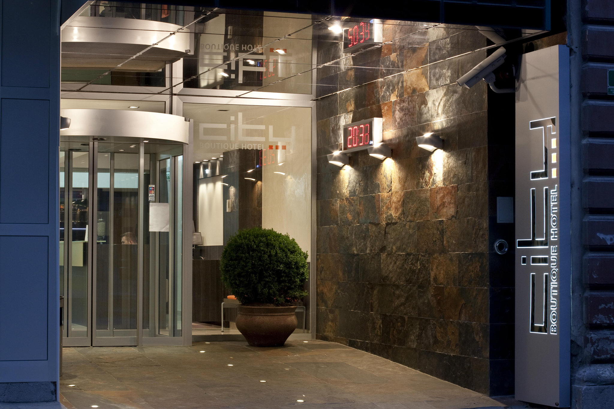 City Hotel - Sarajevo by null