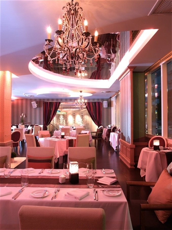 Night Hotel Bangkok - Sukhumvit 15 by null