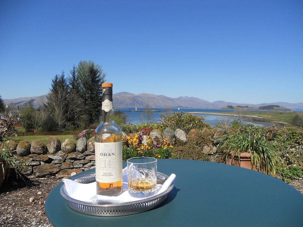 Airds Hotel and Restaurant by null