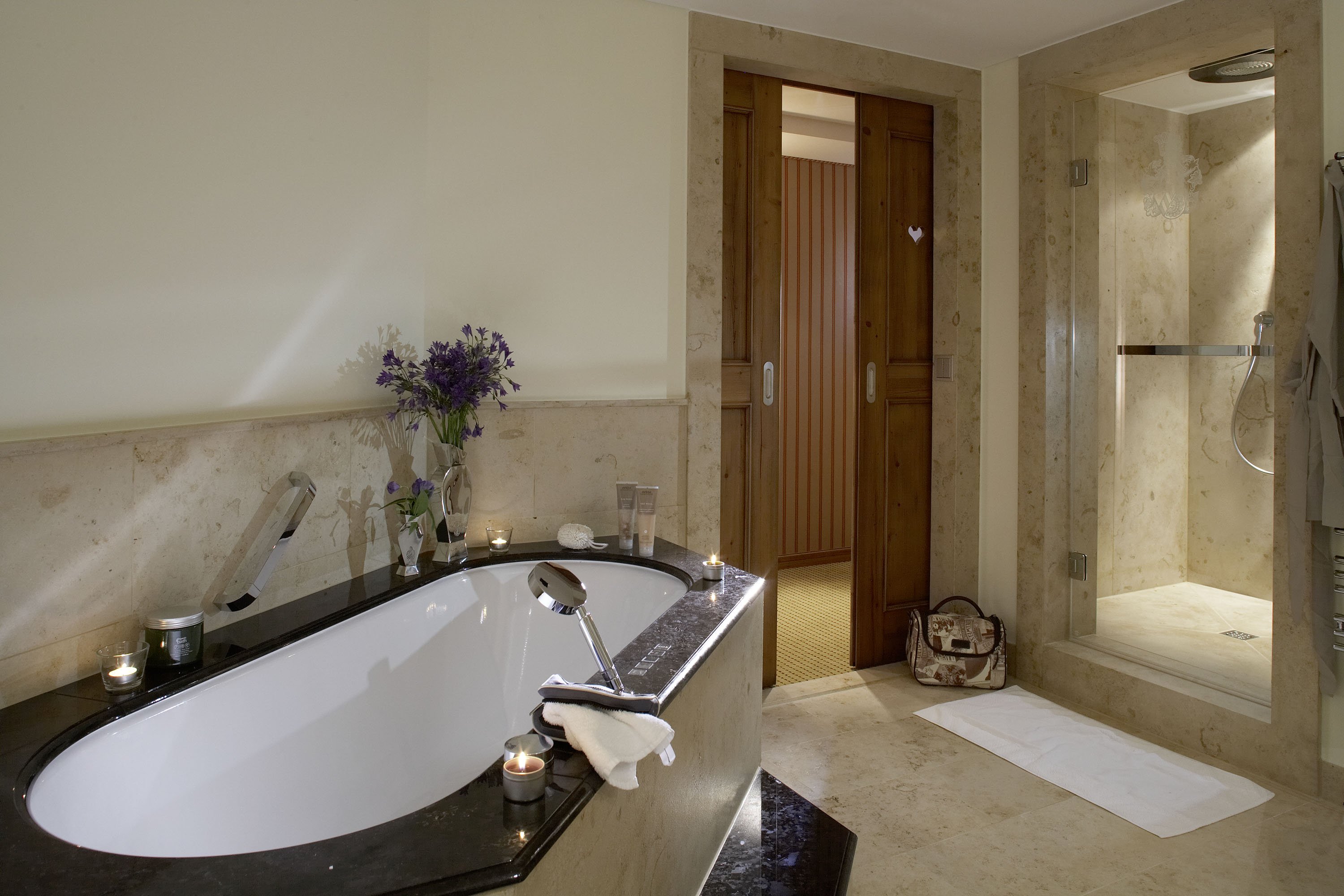 Interalpen-Hotel Tyrol by null