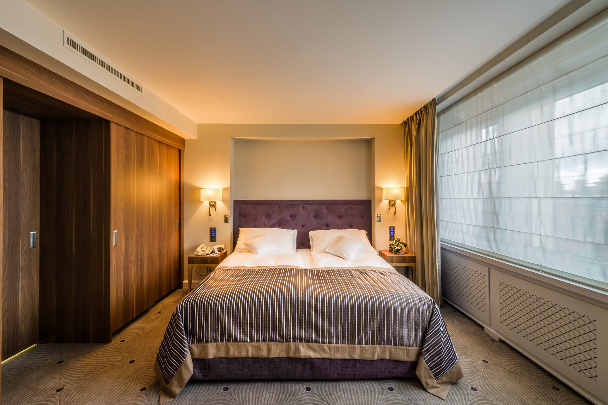 Lausanne Palace by null